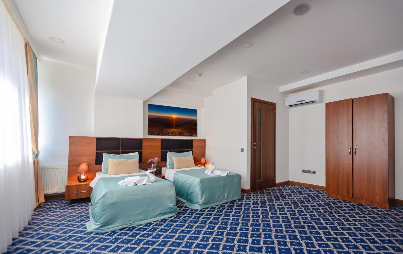 Demir Yol Plaza Hotel Baku Exterior foto